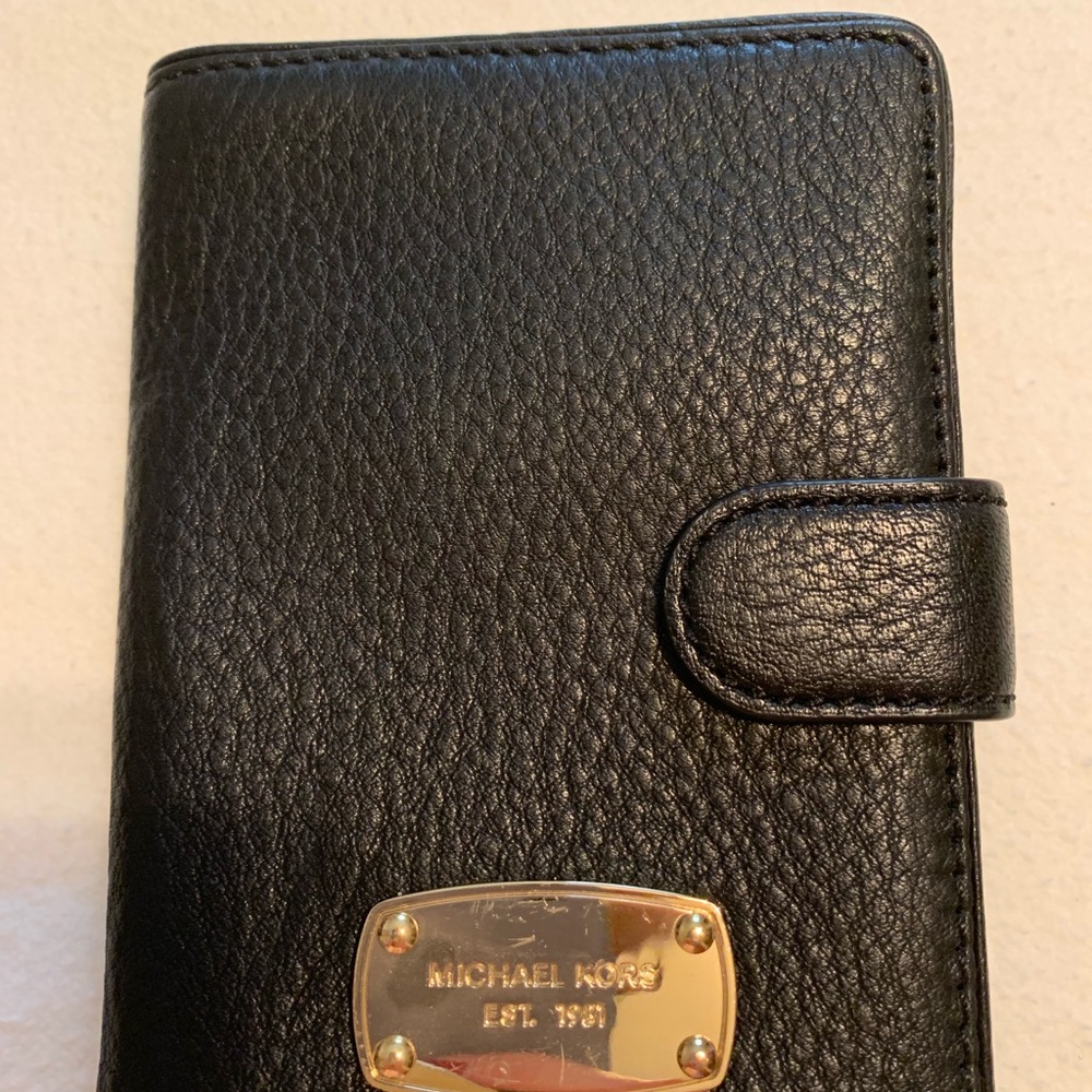 Michael Kors wallet